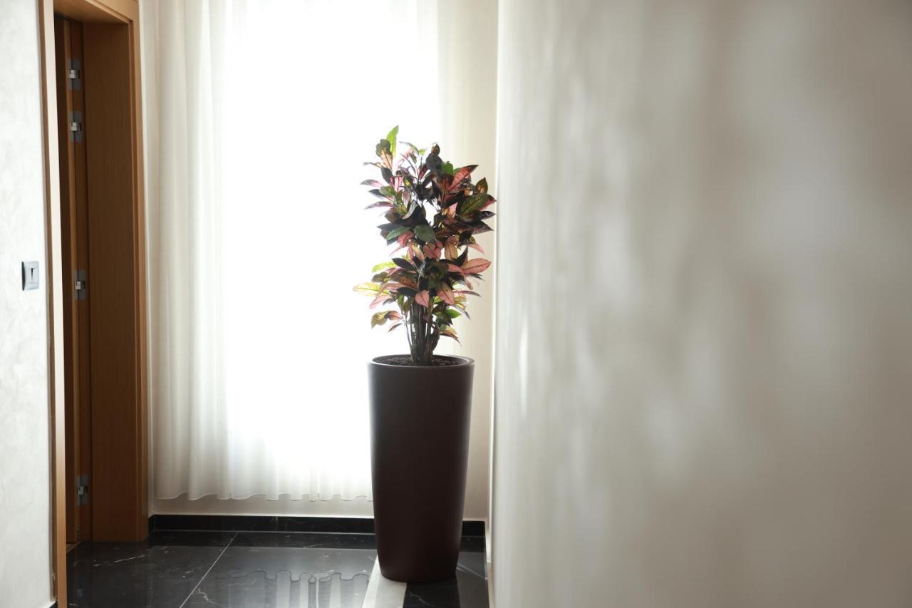 Baz'Hur Boutique Hotel Kukes エクステリア 写真