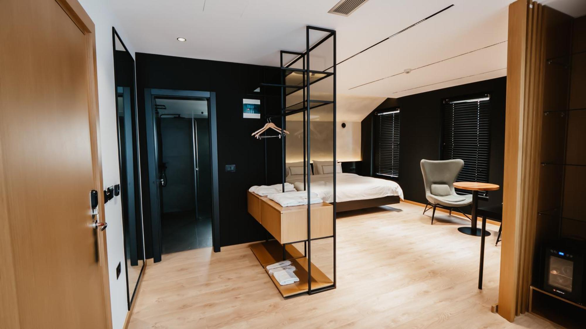 Baz'Hur Boutique Hotel Kukes エクステリア 写真